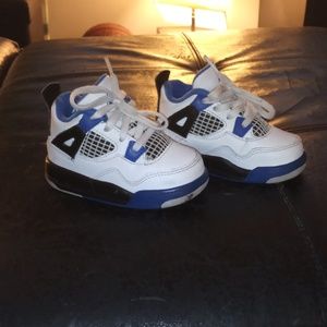 Jordan 4